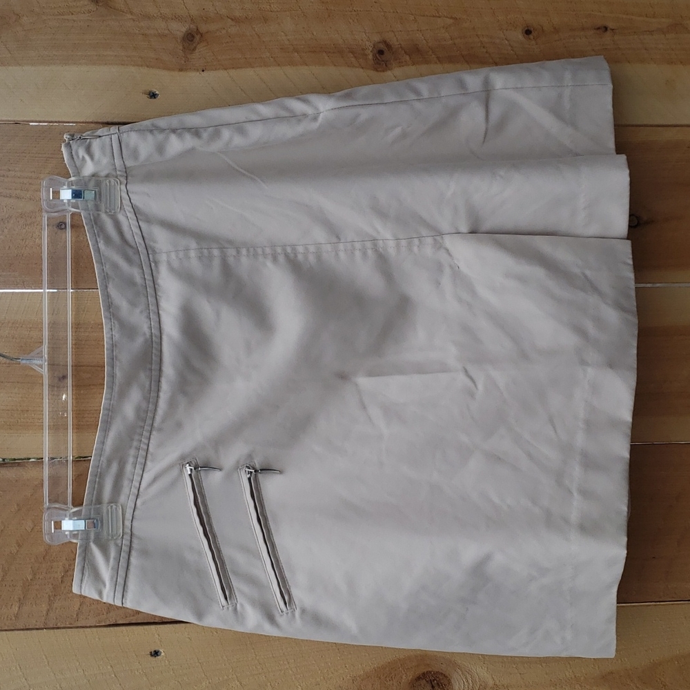 Izod XFG Cool FX Tan Skort 8